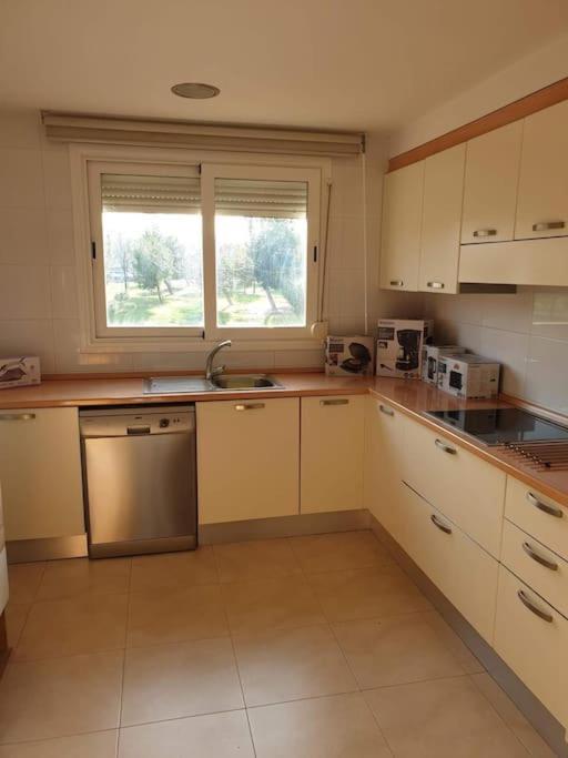 Chalet Ifema 5 Habitaciones 4 Banos, Parking Free Madrid Ngoại thất bức ảnh