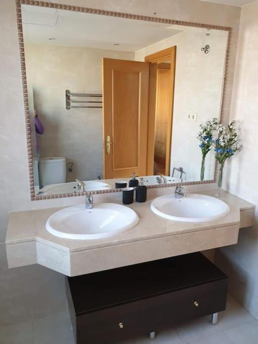 Chalet Ifema 5 Habitaciones 4 Banos, Parking Free Madrid Ngoại thất bức ảnh