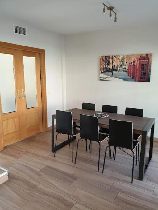 Chalet Ifema 5 Habitaciones 4 Banos, Parking Free Madrid Ngoại thất bức ảnh