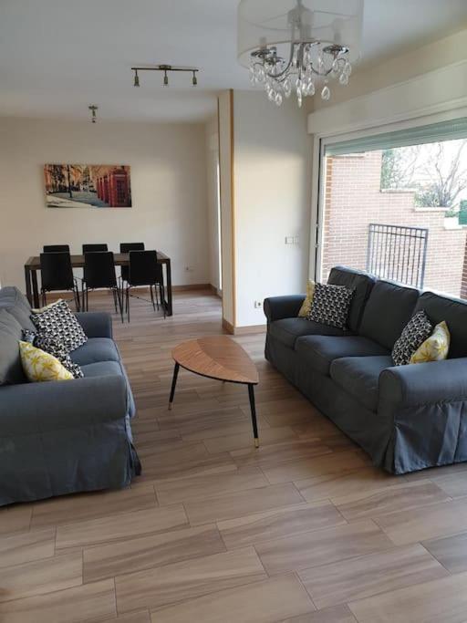 Chalet Ifema 5 Habitaciones 4 Banos, Parking Free Madrid Ngoại thất bức ảnh